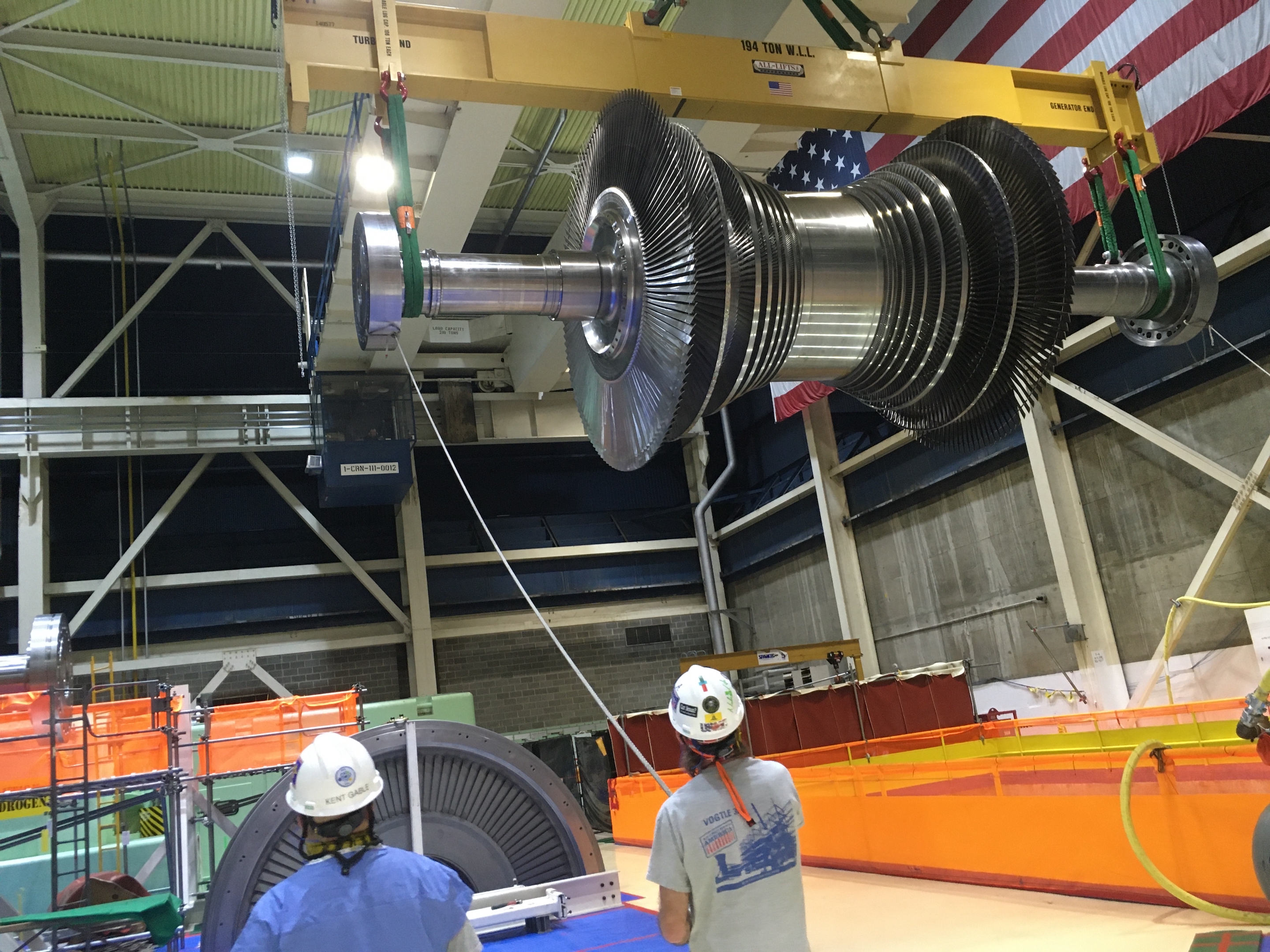 workers replacing the Unit 2 LP turbine rotor