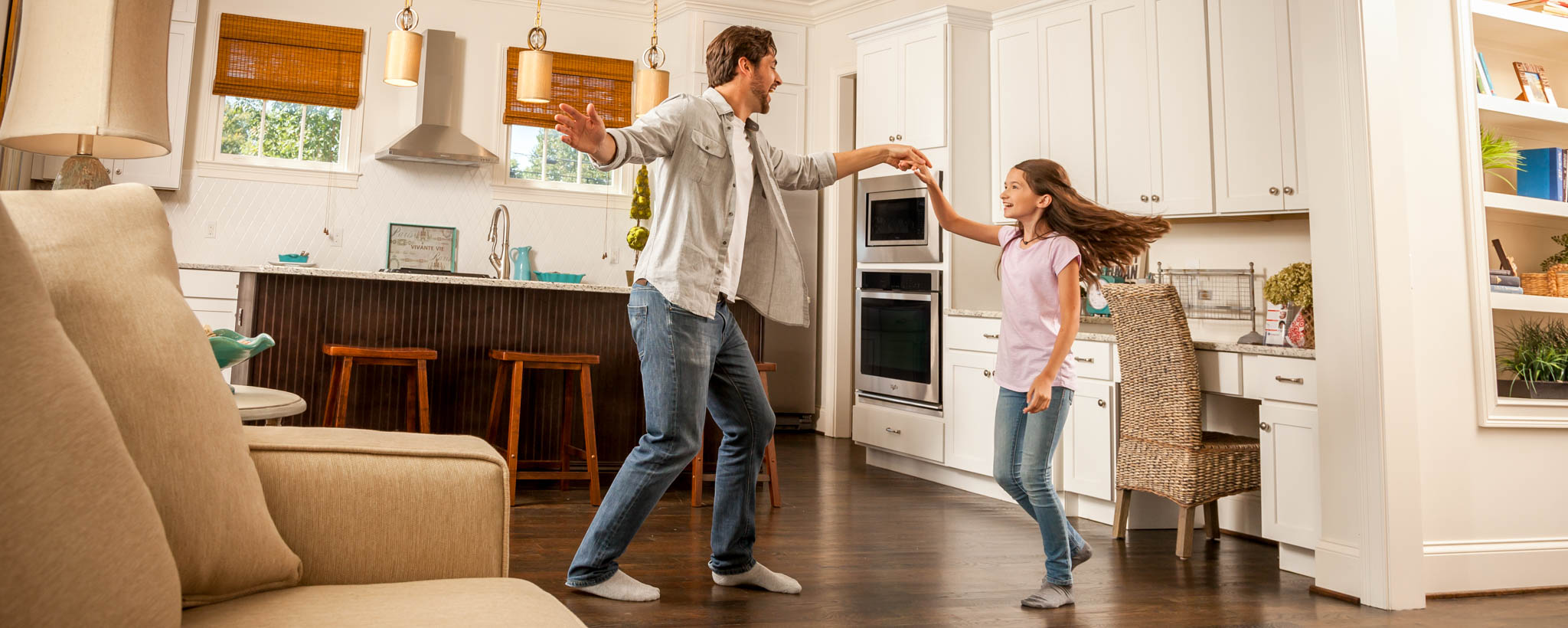 Dad dancing with his daughter Dad dancing with his daughter