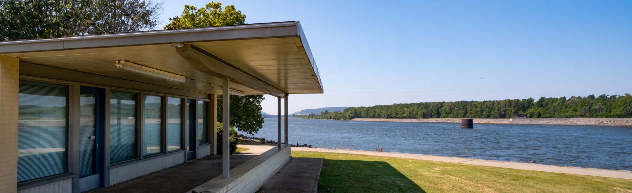 visitor center at Guntersville