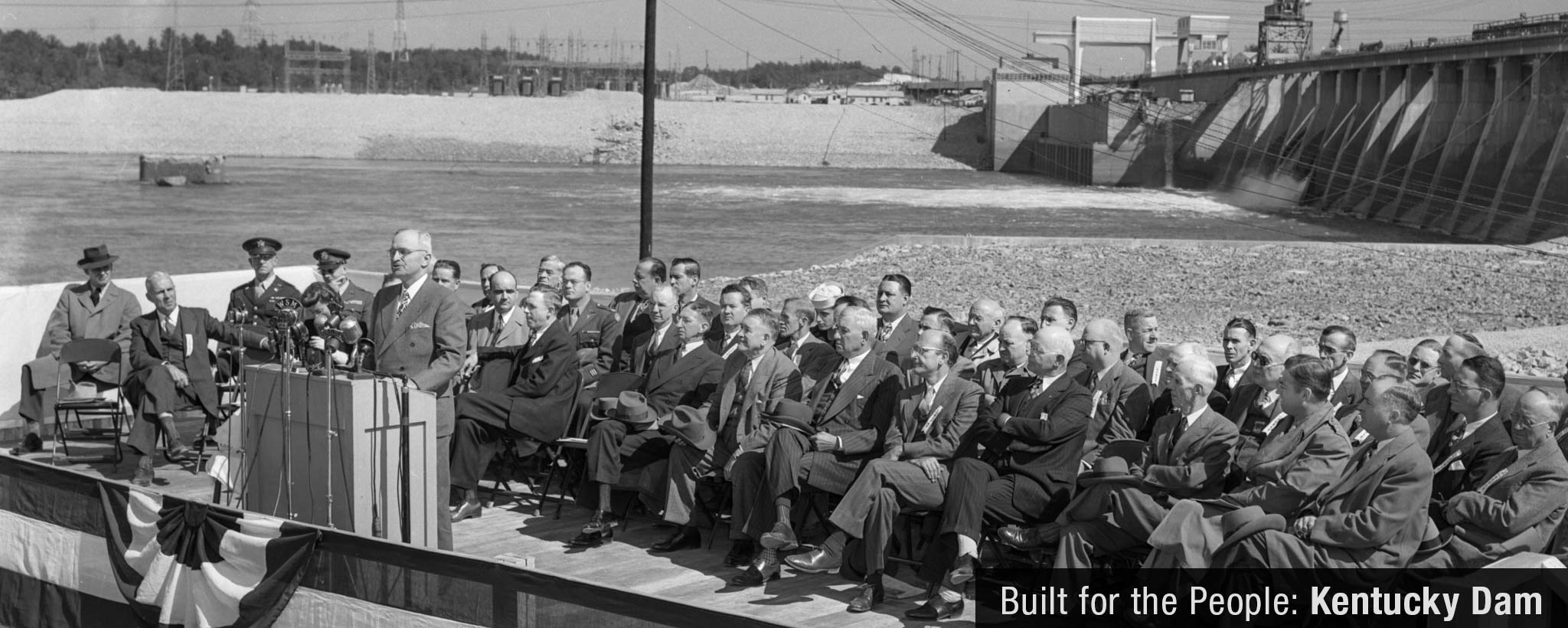 bfp-kentucky-hero-KX-02622 Truman speaking at Kentucky dam