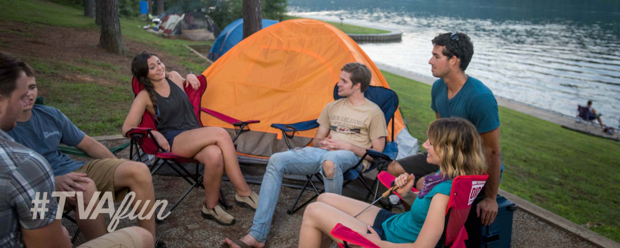 lakeside-camping-hero-Q81_0168 Camping