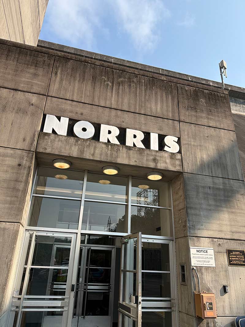 Norris-Tour-1
