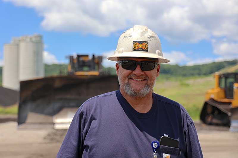 TVA heavy equipment operator Jeff Dalton