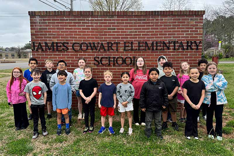 Group of students celebrating TVA EnergyRight's School Uplift awards