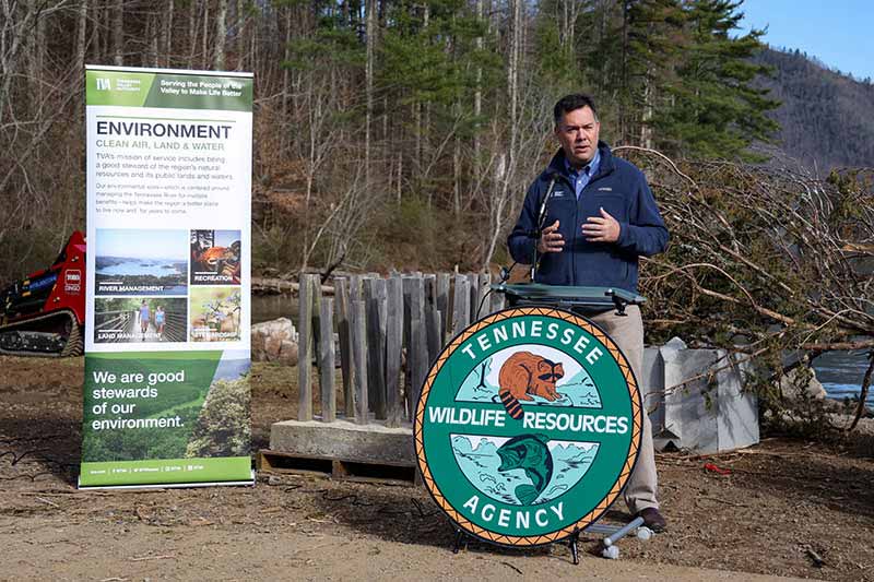 TVA Vice President of Environment and Stewardship Michael McCall speaks at event