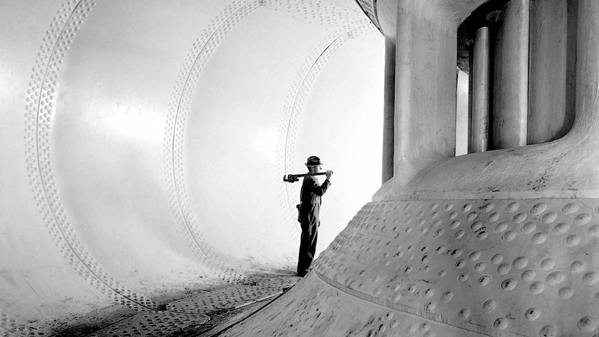 Charles Krutch photo of worker in tunnel.
