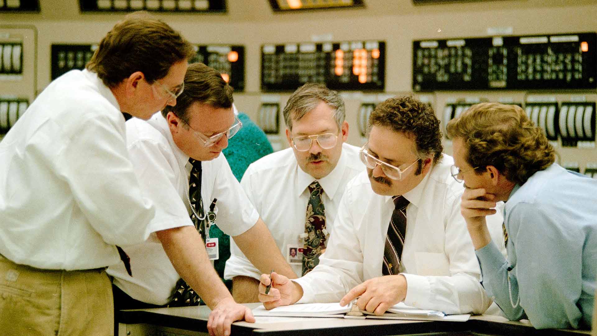 Group in Watts Bar control room 1996