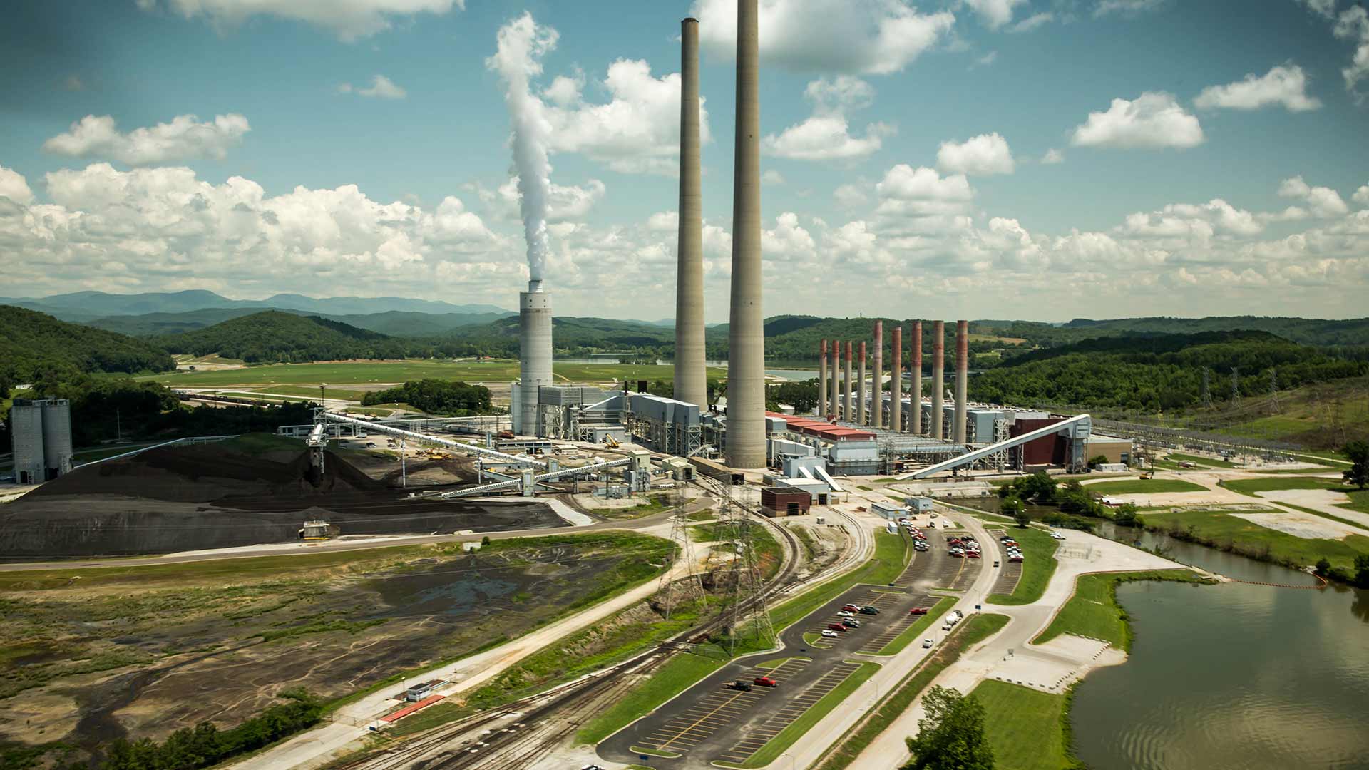 TVA's Kingston Fossil Plant in Kingston, Tennessee