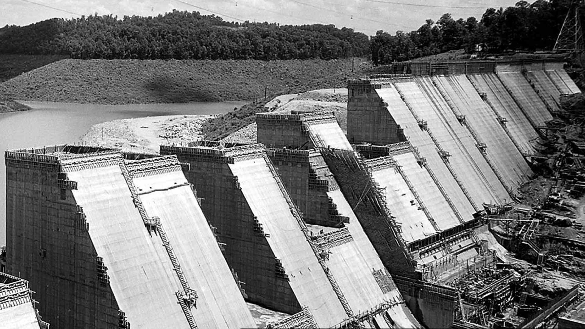 Norris Dam in Norris, Tennessee