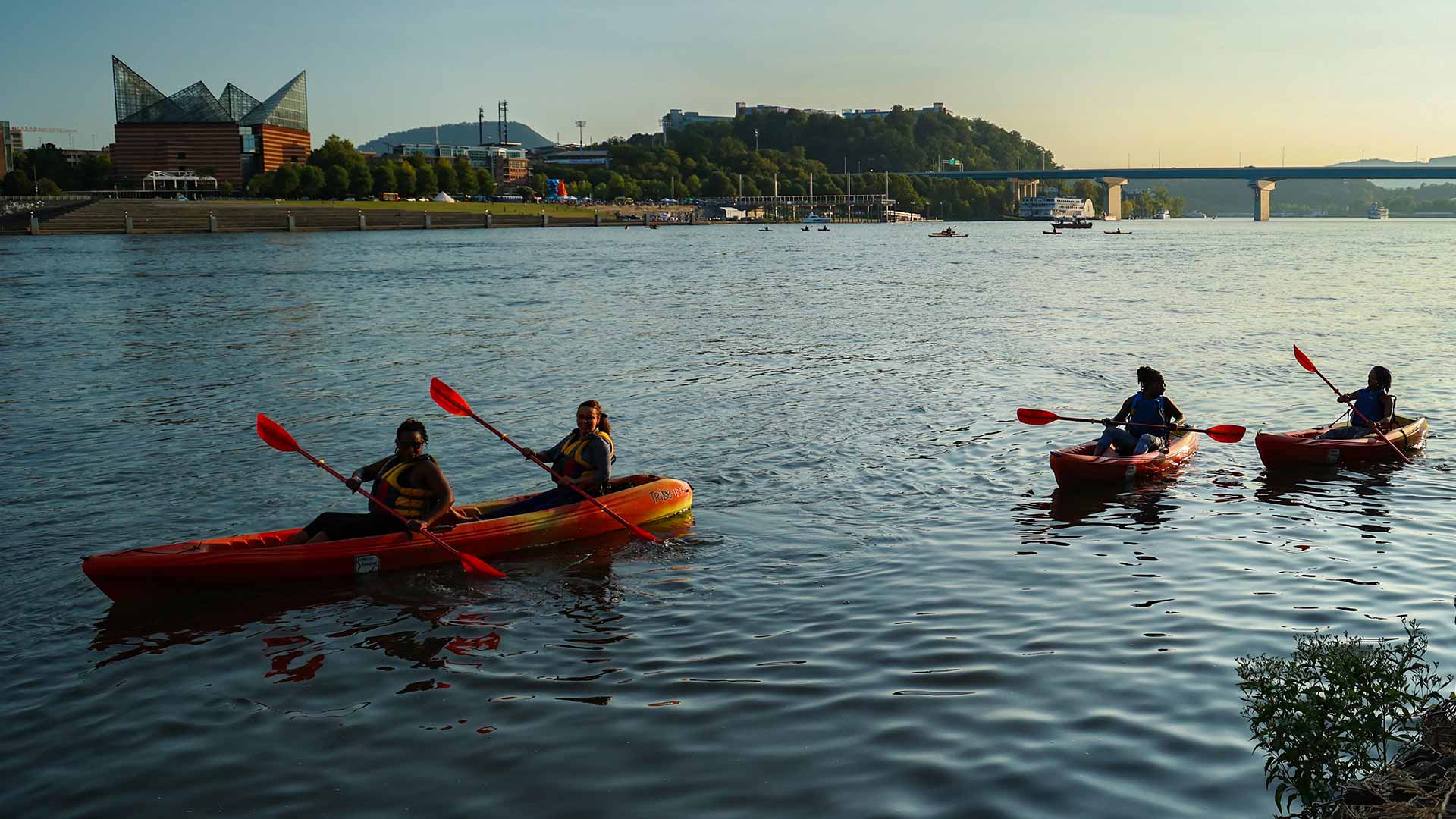 Kayakers on Tennessee River