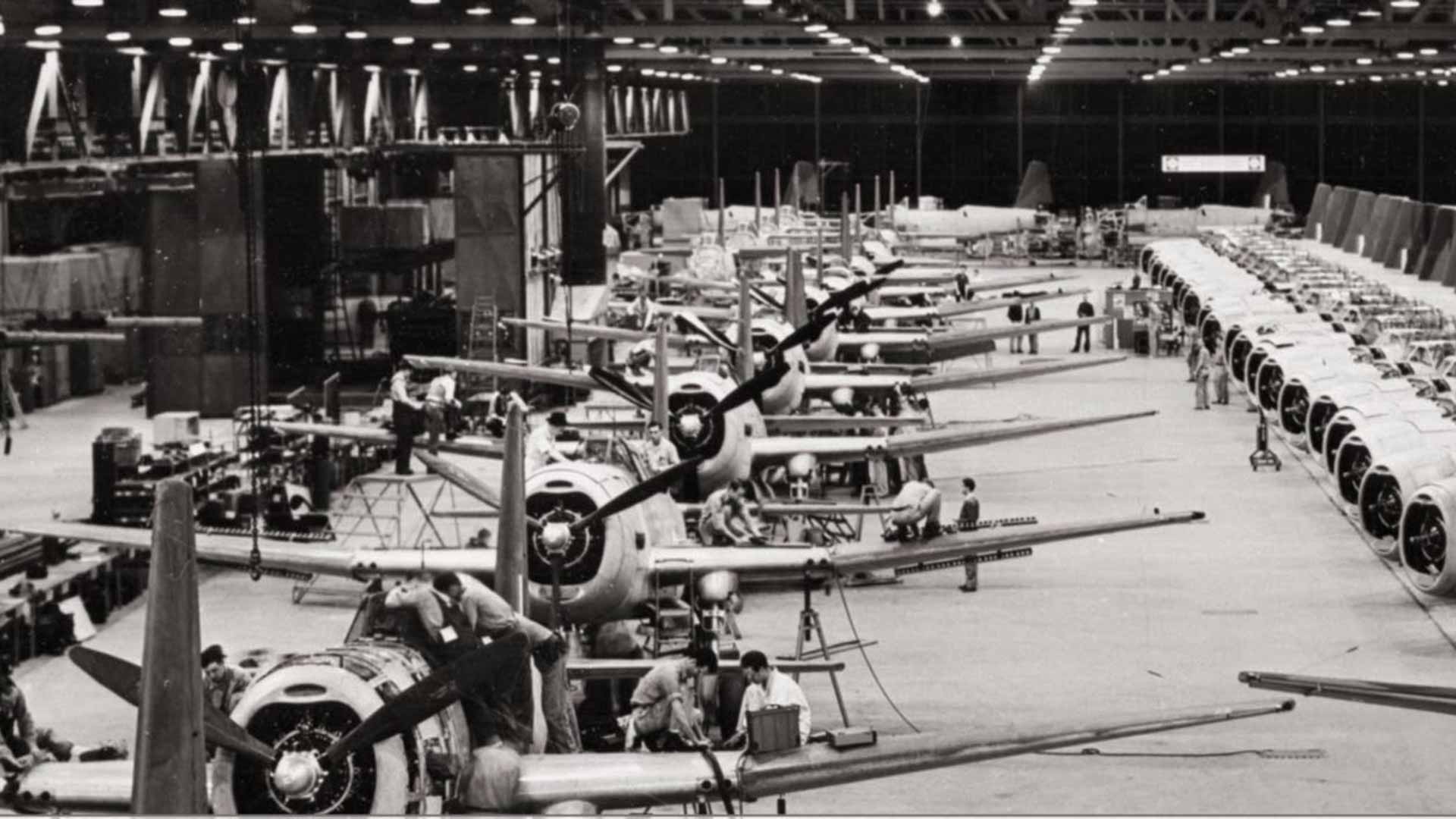 A-31 bomber factory in Nashville during WWII