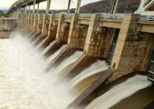 Tennessee River dam