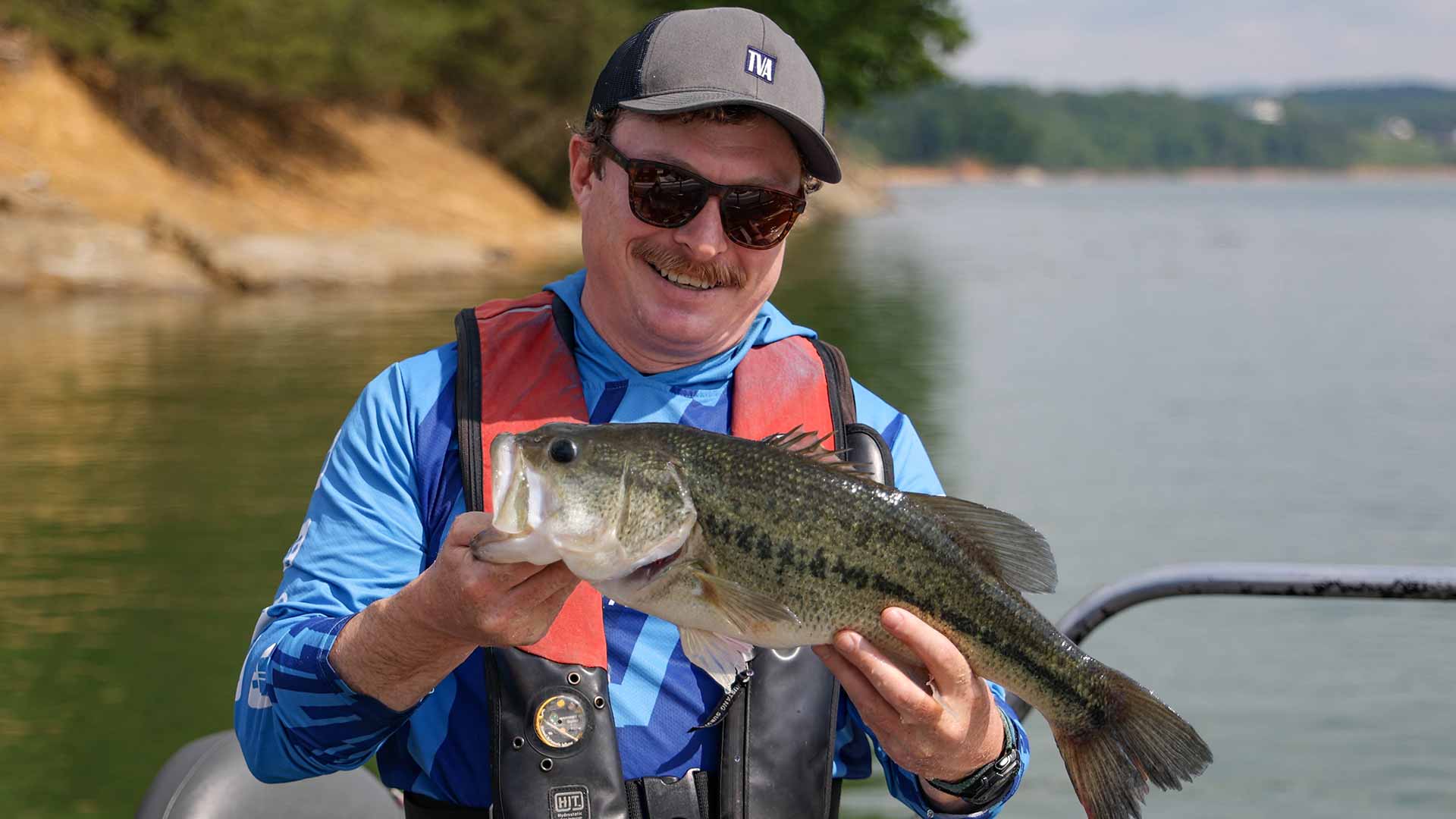 TVA fish biologist Kevin Parr