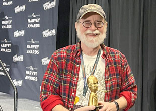 Walt Simonson receives the Harvey Kurtzman Award in 2023