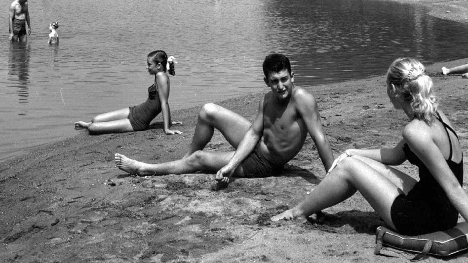 Swim beach at Watts Bar Resort