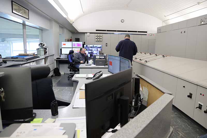 Pickwick Landing Dam control room