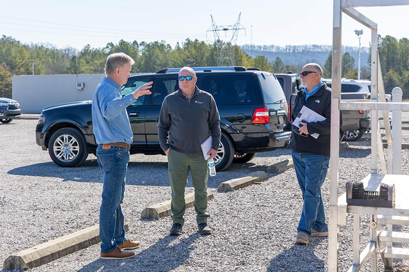 Deacy speaks with Mike McDowell and Buck Collins at Clinch River Nuclear Site