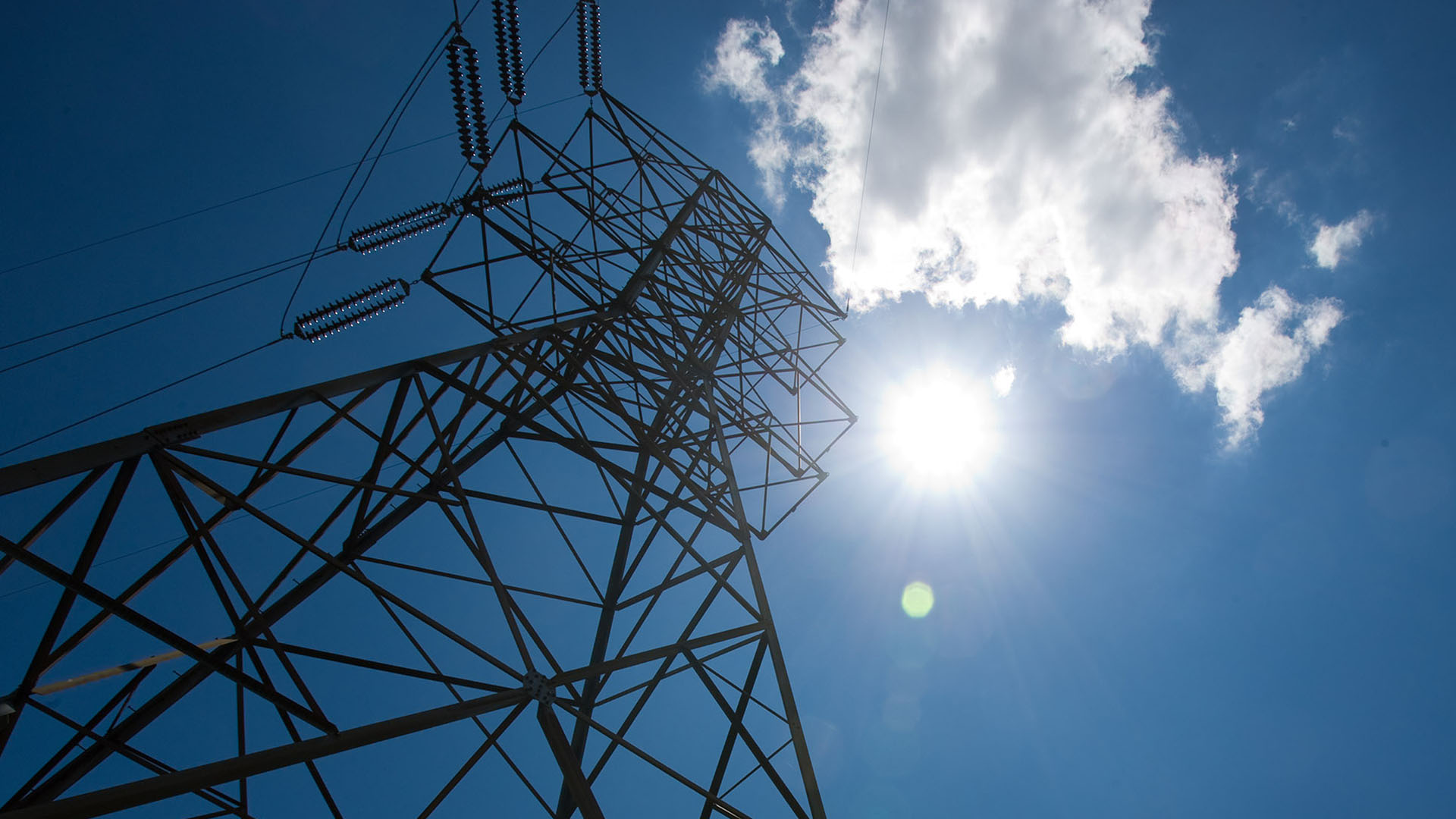 Transmission tower