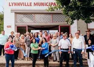 Community members in front of Lynnville municipal building