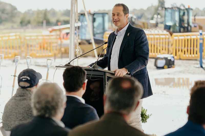 TVA President and CEO Don Moul speaking at event