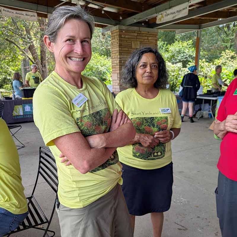 Volunteers share information on Smart Yards
