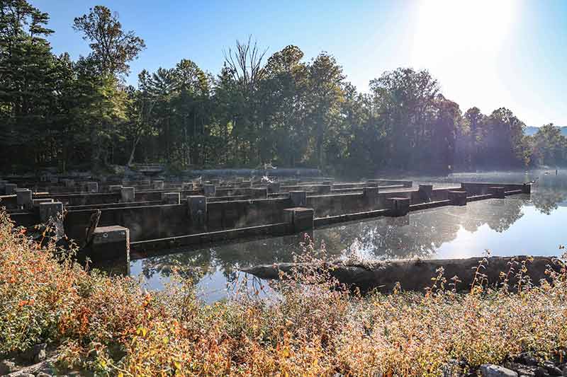 Weir structures on river