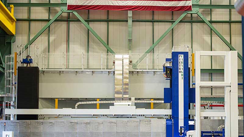 TVA built an expansion to its Muscle Shoals Power Service Shops to house the vertical lathe