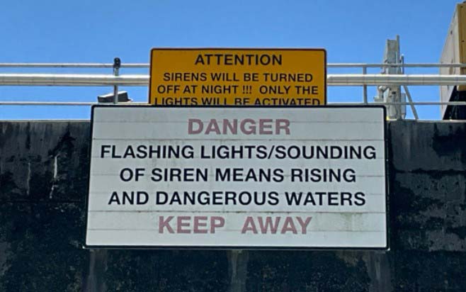 Danger flashing lights