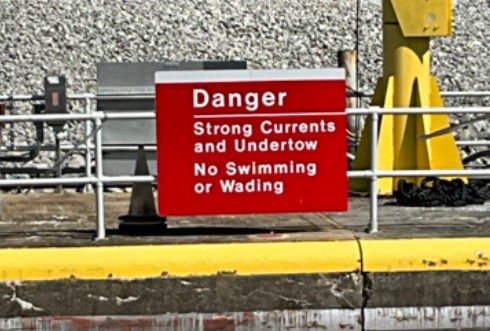 Danger: Strong Currents