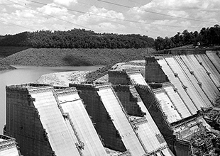Norris Dam construction